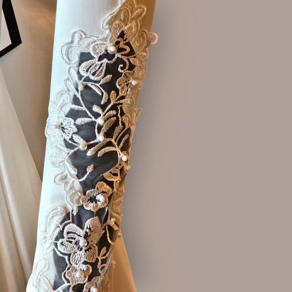 Elbow Stretch Jersey Ivory Lace Gauntlet Glove - Picture 4 of 6